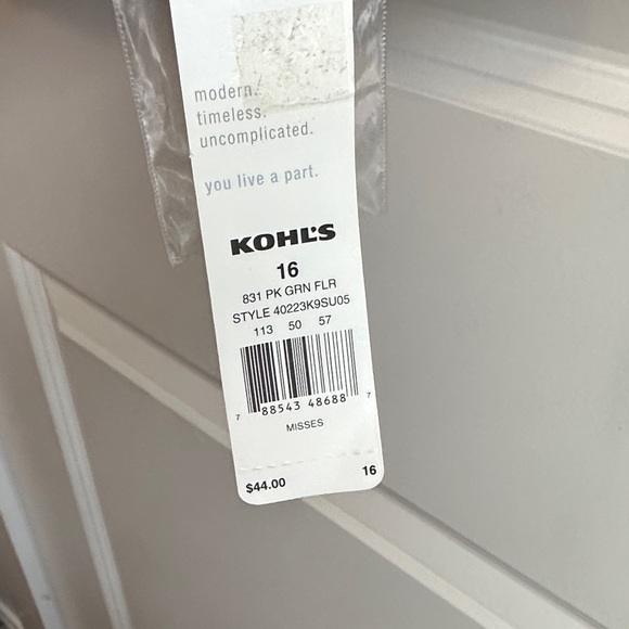 Apt. 9 Cream and Red Floral Blazer - Picture 3 of 11